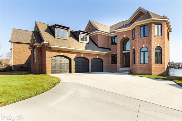 front view picture of 52430 Silent Ridge, New Baltimore, MI. 48051