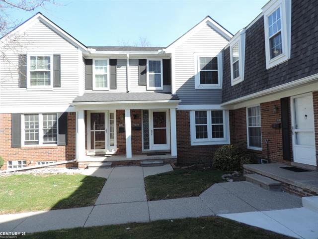 front view picture of 36350 Park Place, Sterling Heights, MI. 48310