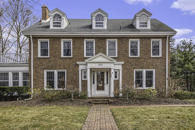 front view picture of 1015 Olivia Avenue, Ann Arbor, MI. 48104