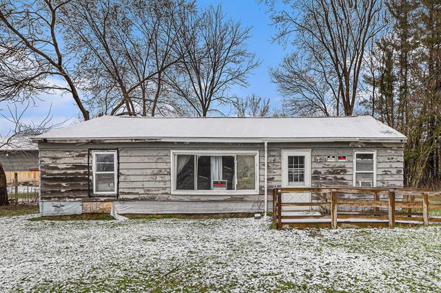 front view picture of 3309 Greenfield Ave Avenue, Kalamazoo, MI. 49048