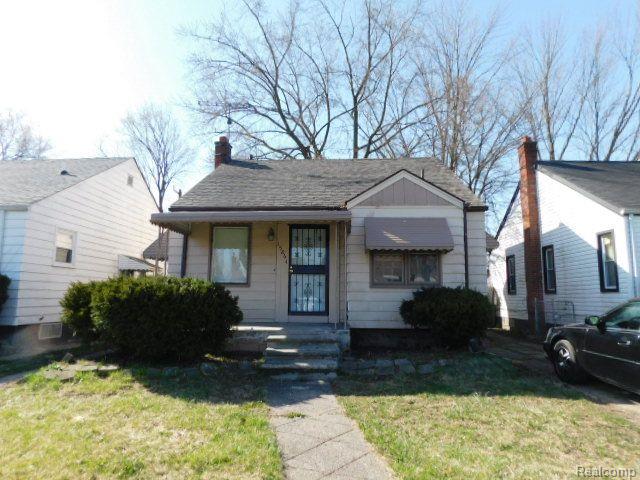 front view picture of 15864 Bringard Drive, Detroit, MI. 48205