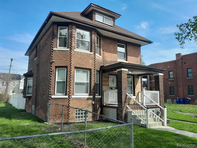 front view picture of 728 W Philadelphia Street, Detroit, MI. 48202