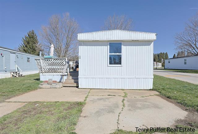 front view picture of 1800 W Main Street, Lowell, MI. 49331