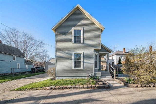 front view picture of 1163 Second Street Nw, Grand Rapids, MI. 49504