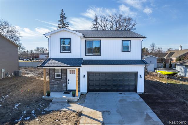 front view picture of 5379 George Street, Saginaw, MI. 48603
