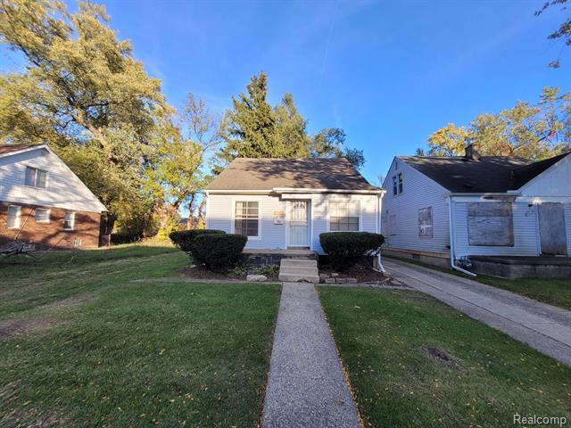 front view picture of 15836 Patton Street, Detroit, MI. 48223
