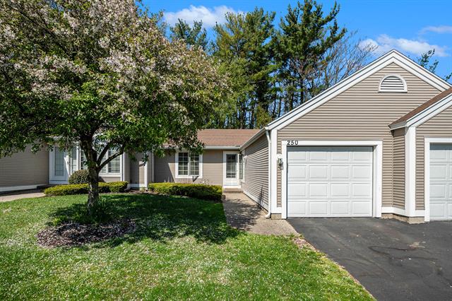 front view picture of 250 Appletree Lane, Holland, MI. 49423