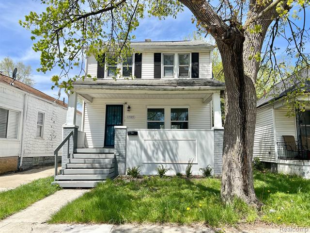 front view picture of 17185 Detroit Street, Detroit, MI. 48224