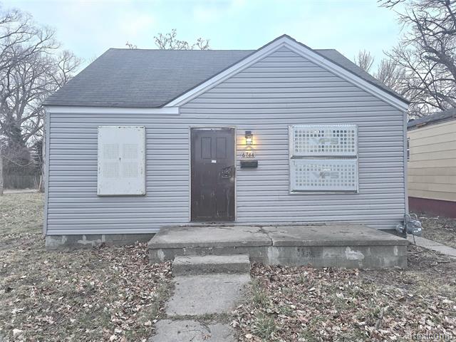front view picture of 6744 Brimson Street, Hamtramck, MI. 48212