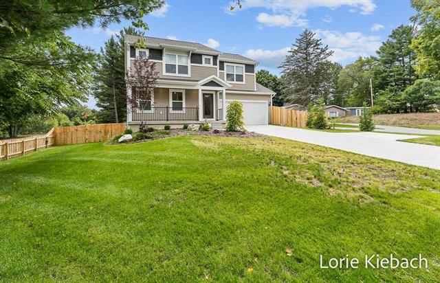 front view picture of 1264 W Lakewood Boulevard, Holland, MI. 49424
