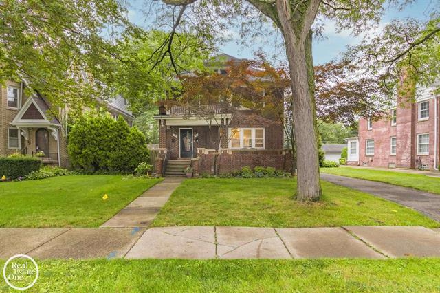 front view picture of 596 Neff, Grosse Pointe, MI. 48230
