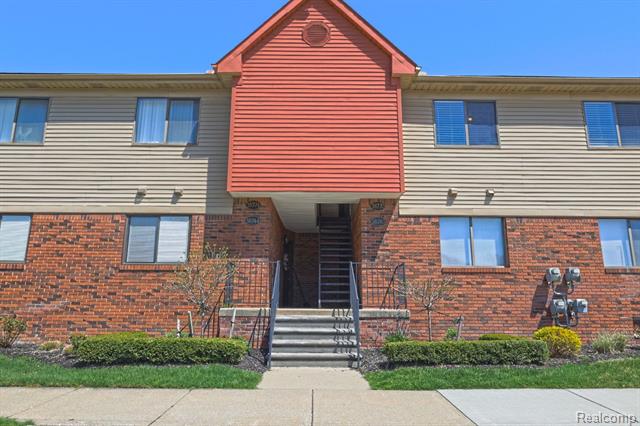 front view picture of 38770 Lanse Creuse Street, Harrison Township, MI. 48045