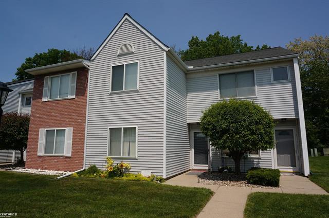front view picture of 68 Rosebud Lane, Mount Clemens, MI. 48043