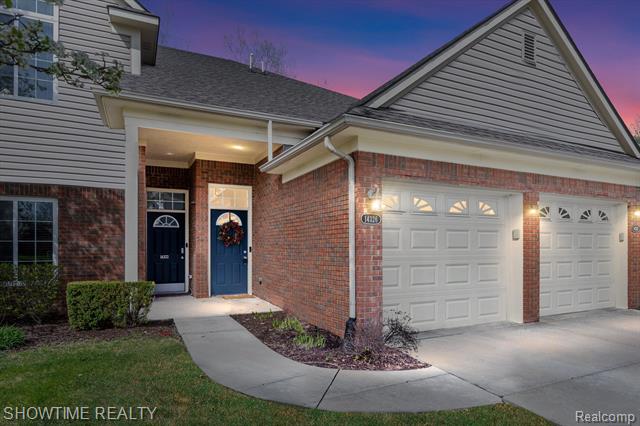 front view picture of 14326 Shadywood, Sterling Heights, MI. 48312
