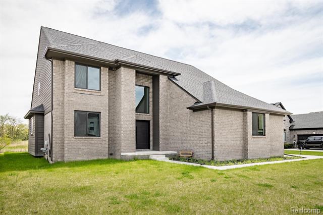 front view picture of 54598 Deadwood Lane, Shelby Township, MI. 48316