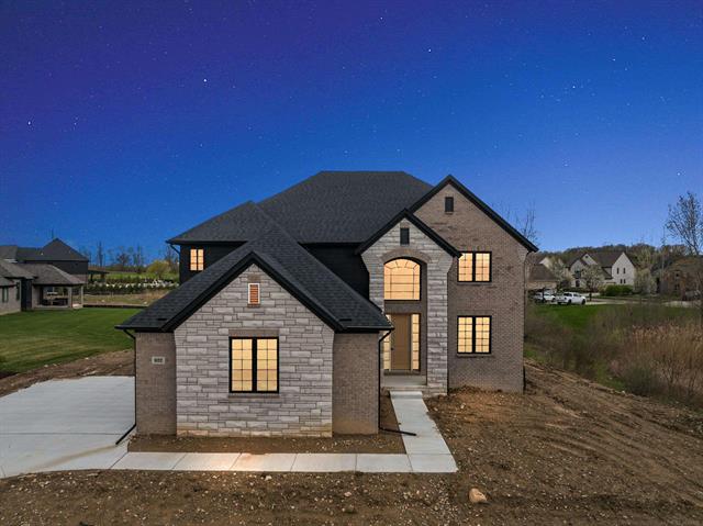 front view picture of 822 Westlake, Oxford, MI. 48371