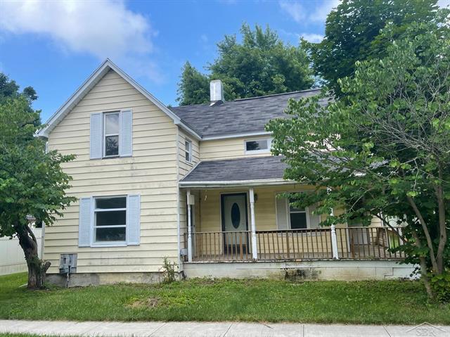 front view picture of 8467 East Street, Millington, MI. 48746