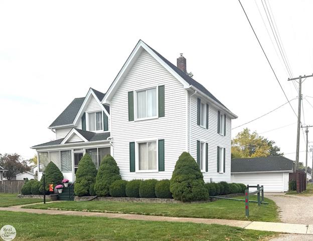 front view picture of 138 S 3Rd, Marine City, MI. 48039