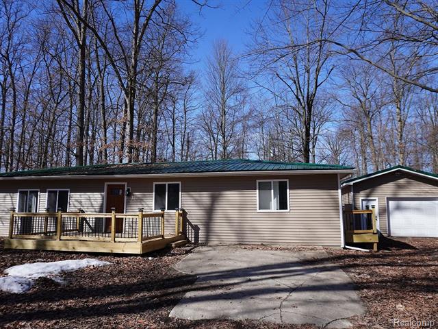 front view picture of 631 Pine Drive, Columbiaville, MI. 48421