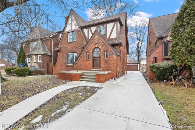 front view picture of 6129 Yorkshire Road, Detroit, MI. 48224