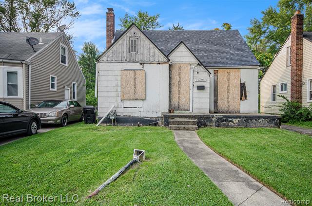 front view picture of 15895 Coram Street, Detroit, MI. 48205