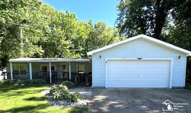 front view picture of 930 S Meadow, Brooklyn, MI. 49230