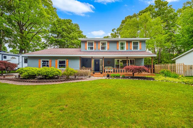 front view picture of 4744 Sandy Lane, Whitehall, MI. 49461