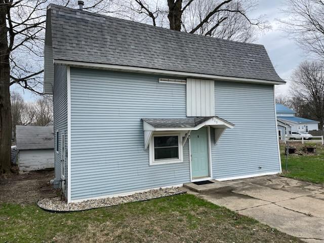 front view picture of 318 N Grand Street, Schoolcraft, MI. 49087