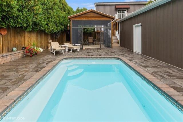 front view picture of 15320 Three Oaks Road, Three Oaks, MI. 49128