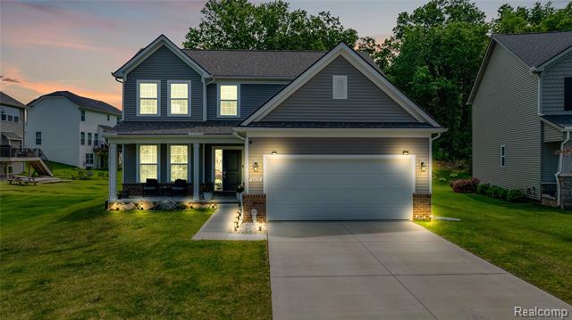 front view picture of 8435 Sandhill, White Lake, MI. 48386
