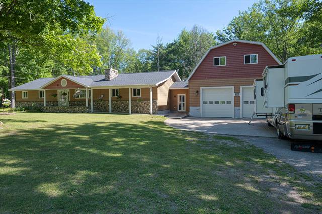 front view picture of 7203 Co Road 612, Kalkaska, MI. 49646