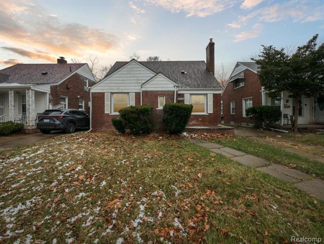 front view picture of 18685 Ferguson Street, Detroit, MI. 48235