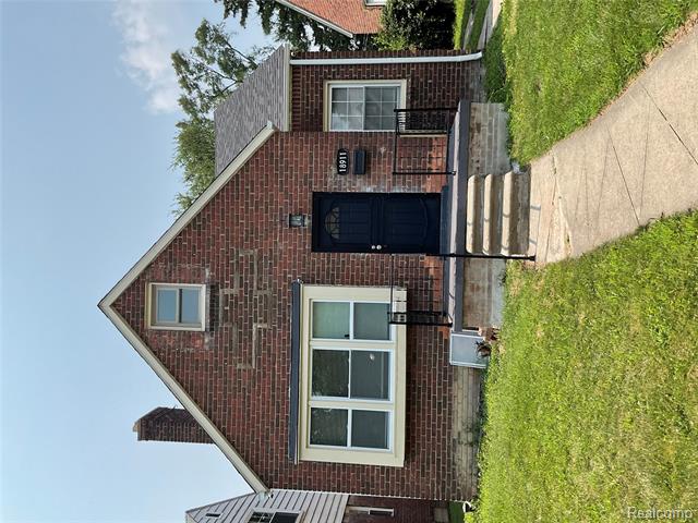 front view picture of 18911 Prevost Street, Detroit, MI. 48235