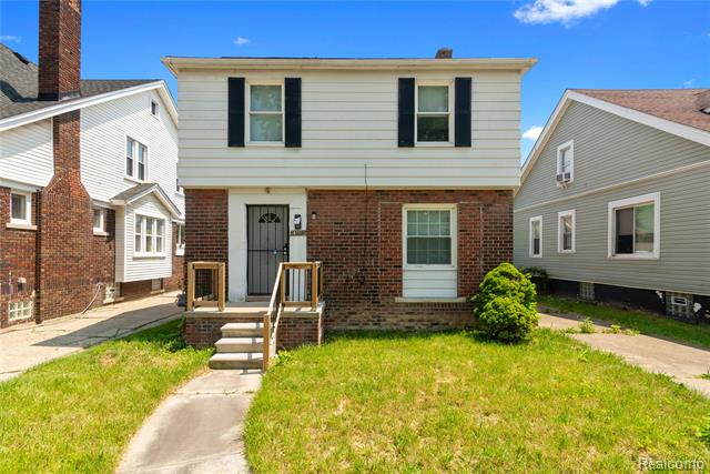 front view picture of 4196 Buckingham Avenue, Detroit, MI. 48224