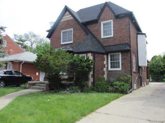 front view picture of 18076 Kentucky Street, Detroit, MI. 48221