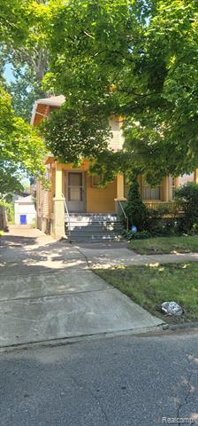 front view picture of 3238 Helen Street, Detroit, MI. 48207