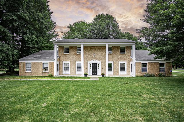 front view picture of 1105 Verona Road, Marshall, MI. 49068