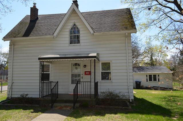 front view picture of 708 E Cross Street, Ypsilanti, MI. 48198
