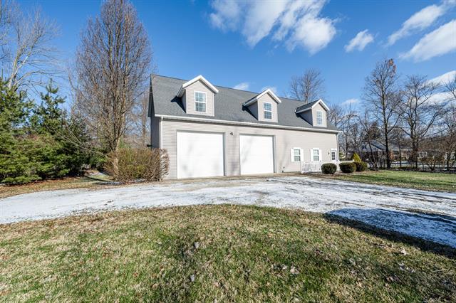 front view picture of 5520 Paw Paw Lake Road, Coloma, MI. 49038