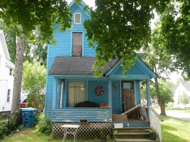 front view picture of 128 Reed Avenue, Kalamazoo, MI. 49001