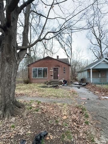 front view picture of 14632 Dolphin Street, Detroit, MI. 48223