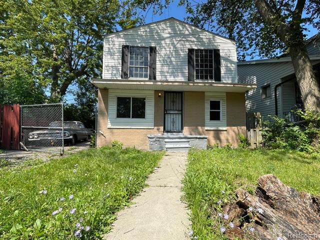front view picture of 19451 Coventry Street, Highland Park, MI. 48203