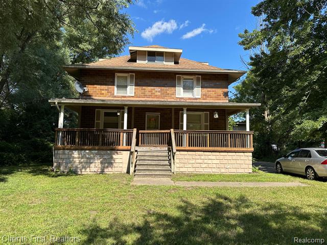 front view picture of 20543 Gudith Road, Trenton, MI. 48183