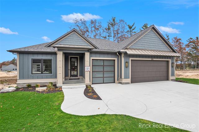 front view picture of 2892 Duneside Trail, Muskegon, MI. 49441
