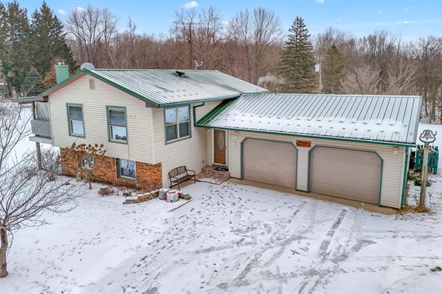 front view picture of 2791 Gardner Road, Hudson, MI. 49247