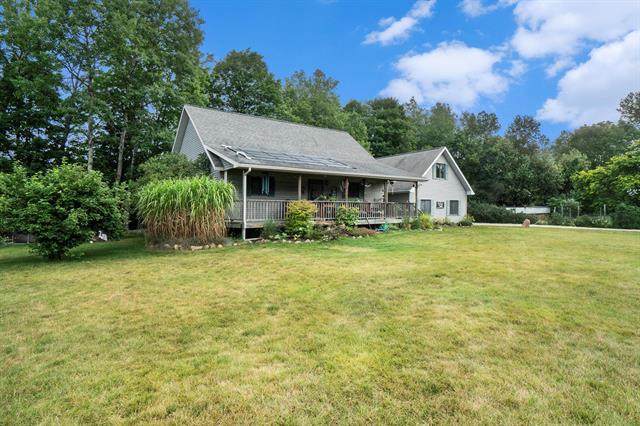 front view picture of 4768 Meadow Lane, Mesick, MI. 49668