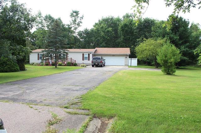 front view picture of 9353 Woodridge Drive, Clio, MI. 48420