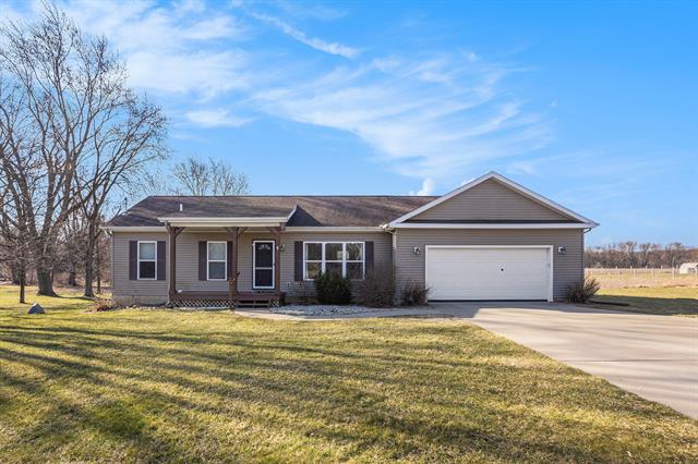 front view picture of 7942 Division Drive, Battle Creek, MI. 49014