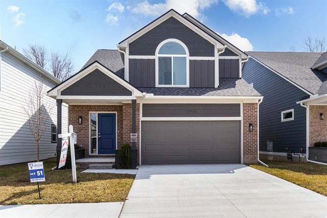 front view picture of 27632 Maryjane Lane East, New Baltimore, MI. 48047