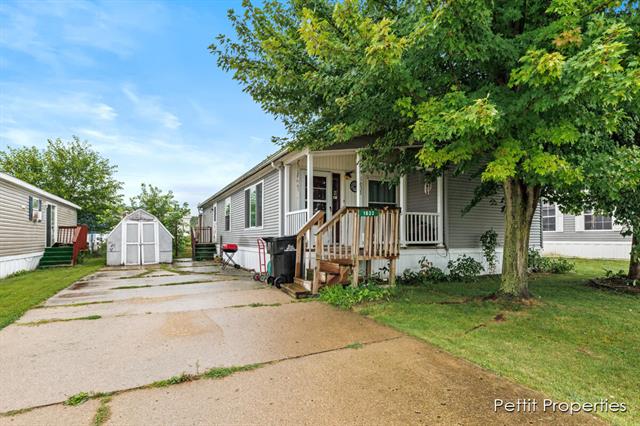 front view picture of 1633 Lavender Drive, Hastings, MI. 49058
